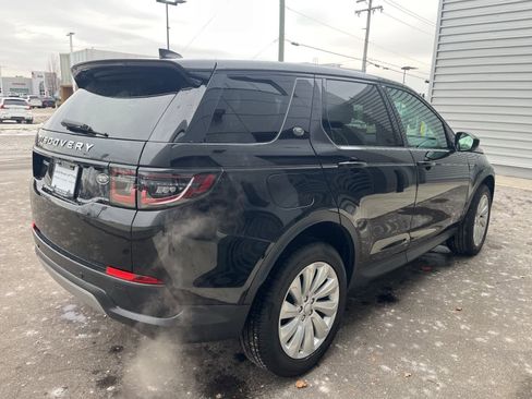 Used 2022 Land Rover Discovery Sport S image 6
