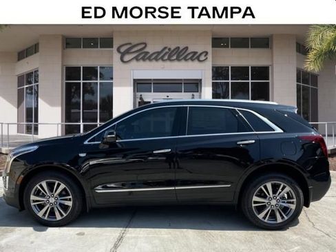 Used 2025 Cadillac XT5 Premium Luxury w/ Technology Package FWD image 2