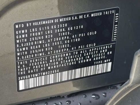 New 2026 Volkswagen Tiguan SE R-Line AWD/4WD image 22