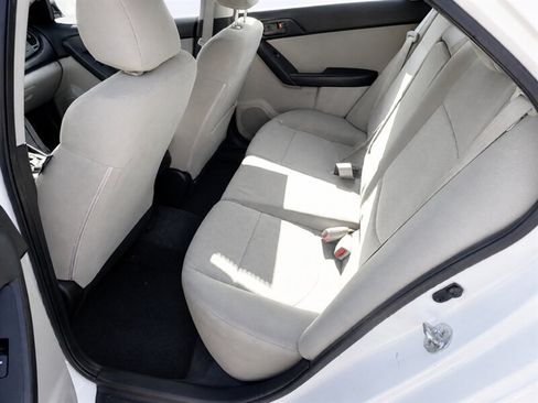 Used 2011 Kia Forte EX w/ Premium Pkg FWD image 11