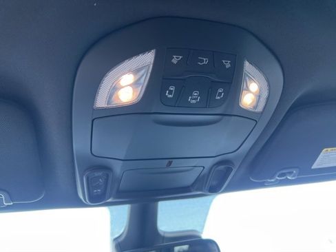 New 2026 Chrysler Pacifica Limited w/ S Appearance Package image 22