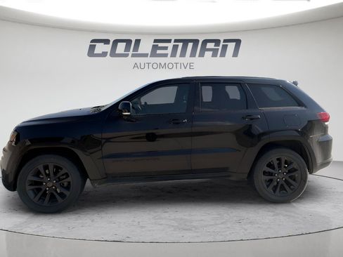 Used 2018 Jeep Grand Cherokee High Altitude AWD/4WD image 2