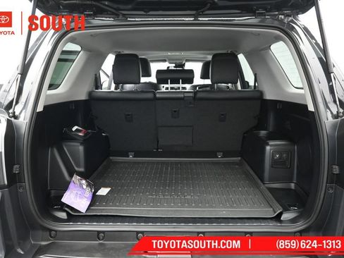 Used 2024 Toyota 4Runner Limited AWD/4WD image 30