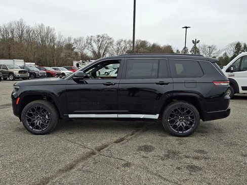 New 2026 Jeep Grand Cherokee L Summit w/ Obsidian Package AWD/4WD image 5