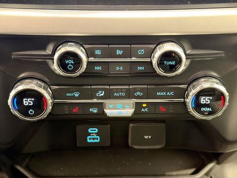 Used 2021 Ford F150 XLT w/ Equipment Group 302A High image 14