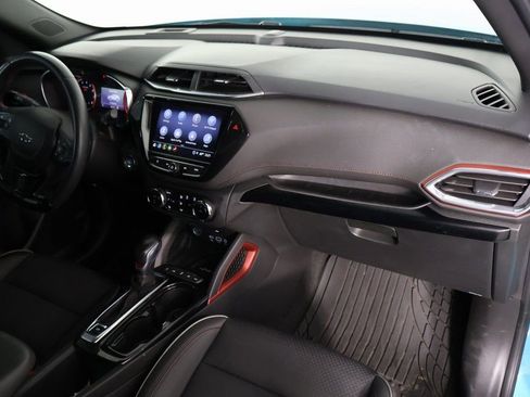Used 2021 Chevrolet TrailBlazer RS w/ Sun and Liftgate Package image 7