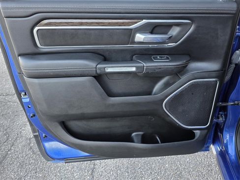 Used 2019 RAM 1500 Laramie image 35