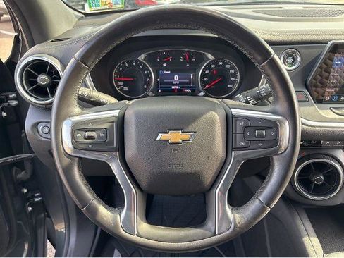 Used 2020 Chevrolet Blazer LT AWD/4WD image 19
