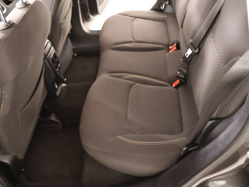 Used 2018 Jeep Compass Sport w/ Cold Weather Group FWD image 12