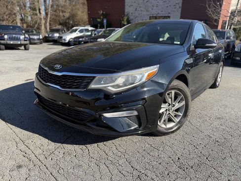 Used 2019 Kia Optima LX FWD image 1