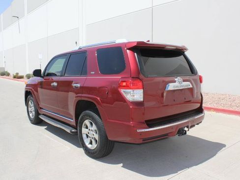 Used 2012 Toyota 4Runner SR5 AWD/4WD image 7
