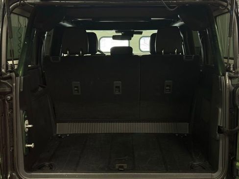 Used 2025 Ford Bronco Badlands image 10