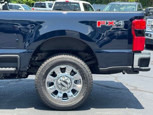 New 2025 Ford F250 Lariat w/ Lariat Ultimate Package image 47