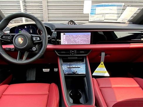 New 2025 Porsche Macan 4S Electric image 6