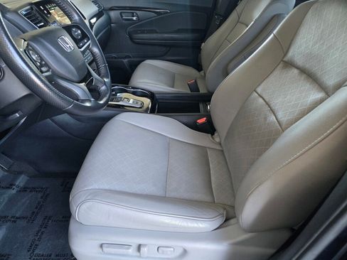 Certified 2019 Honda Passport Touring image 20