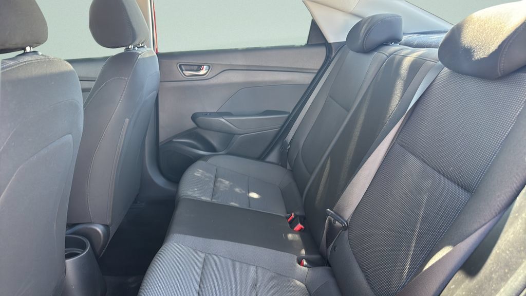 Used 2019 Hyundai Accent SE FWD image 24