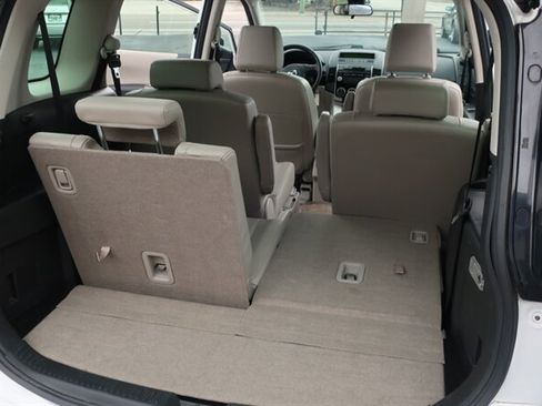 Used 2010 MAZDA MAZDA5 Grand Touring image 14