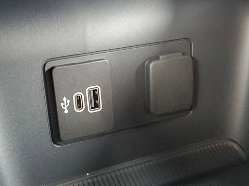 New 2026 Ford Explorer Tremor image 19