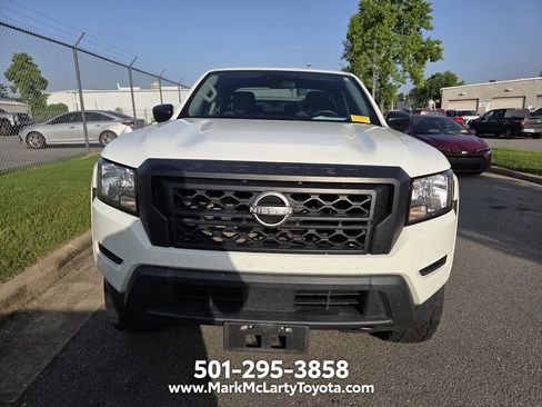 Used 2022 Nissan Frontier S w/ Technology Package AWD/4WD image 2