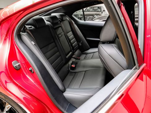 Used 2023 Lexus IS 350 F Sport image 39