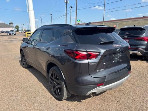 Used 2022 Chevrolet Blazer LT FWD image 4