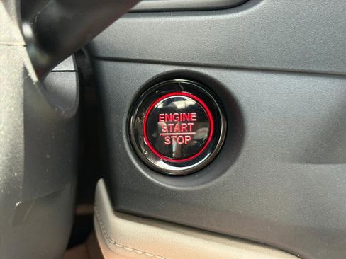 Used 2025 Honda Accord SE image 18