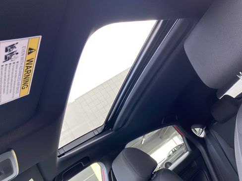 Used 2025 Honda Civic Sport image 17