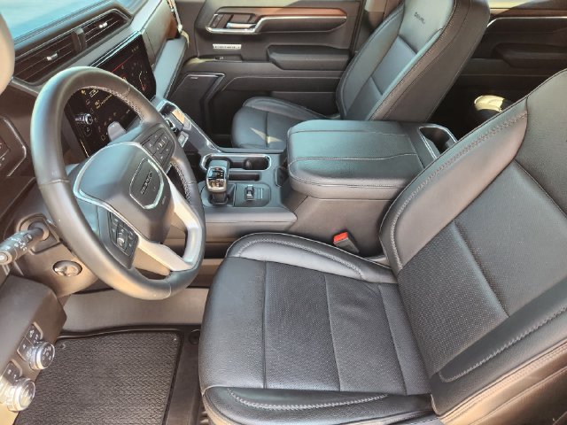 Used 2024 GMC Sierra 1500 Denali w/ Denali Reserve Package AWD/4WD image 13