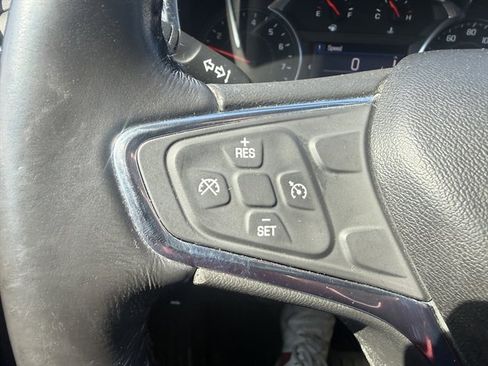 Used 2019 Chevrolet Equinox LT image 14