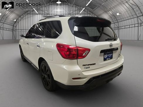 Used 2018 Nissan Pathfinder SL w/ Midnight Edition Package AWD/4WD image 7