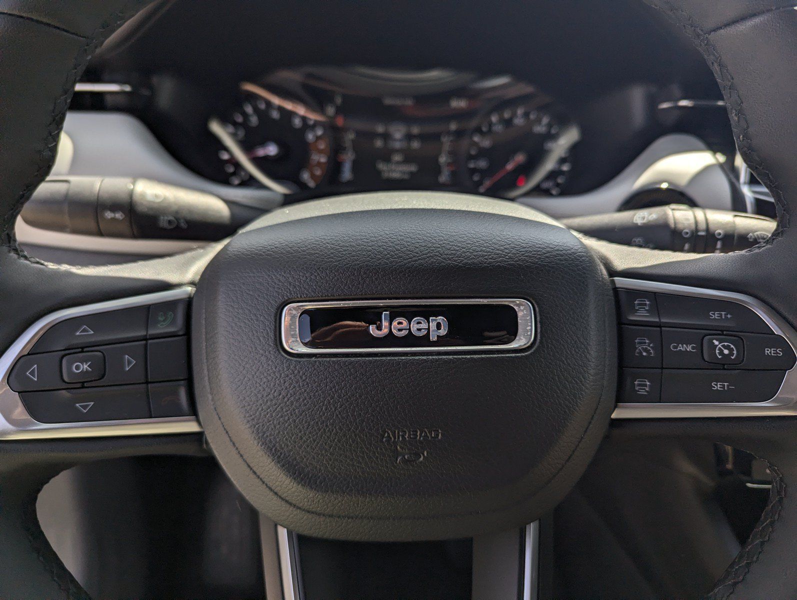 Used 2024 Jeep Compass Limited AWD/4WD image 13