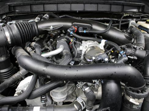 Used 2024 Ford Bronco Raptor image 32