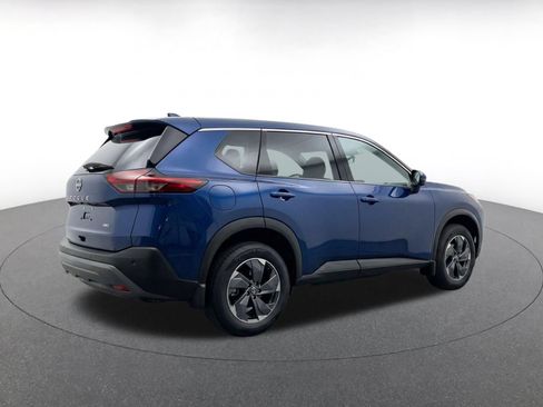 Used 2025 Nissan Rogue SV AWD/4WD image 9