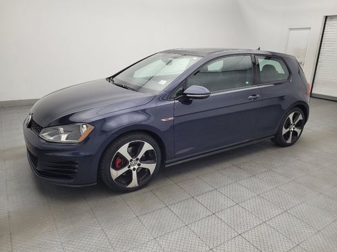 Used 2015 Volkswagen GTI SE FWD image 2