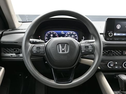 Certified 2023 Honda Accord LX image 43