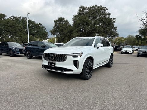 New 2026 Volvo XC90 B6 Plus w/ Protection Package Premier image 2