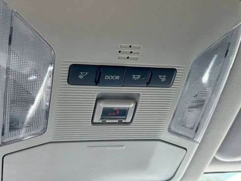Used 2025 Toyota RAV4 LE FWD image 18
