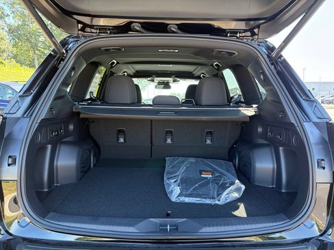New 2026 Subaru Forester Premium AWD/4WD image 12