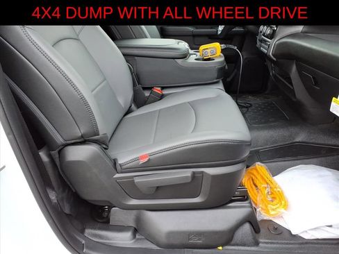 New 2026 RAM 3500 Tradesman image 9