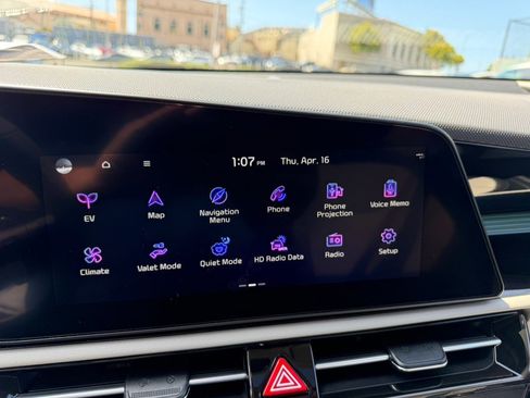 Used 2023 Kia Niro Wave w/ Wave Preserve Package image 26