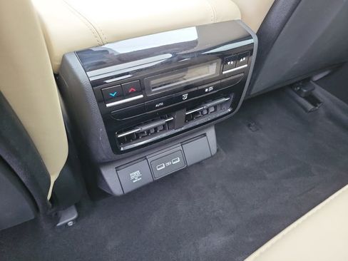Used 2022 Acura MDX SH-AWD w/ Technology Package image 13