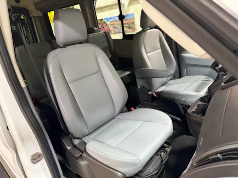 Used 2015 Ford Transit 250 148 Medium Roof image 32