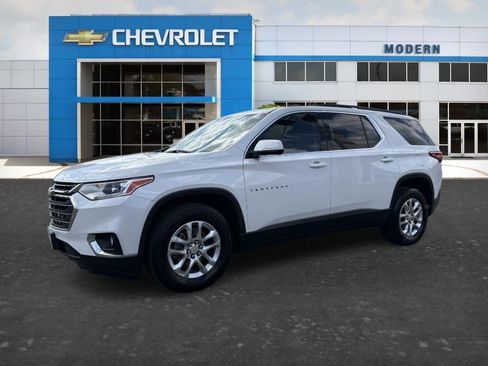 Used 2020 Chevrolet Traverse LT w/ Driver Confidence II Package image 1
