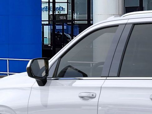 New 2026 Chevrolet Suburban LS image 12