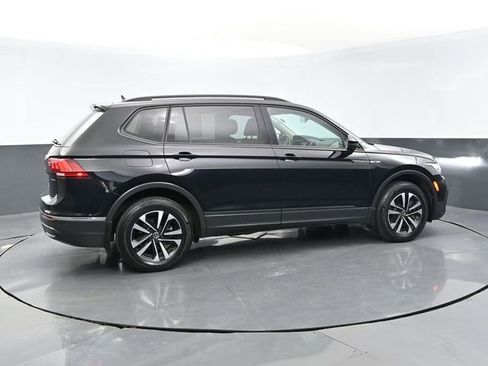 Used 2022 Volkswagen Tiguan S image 6