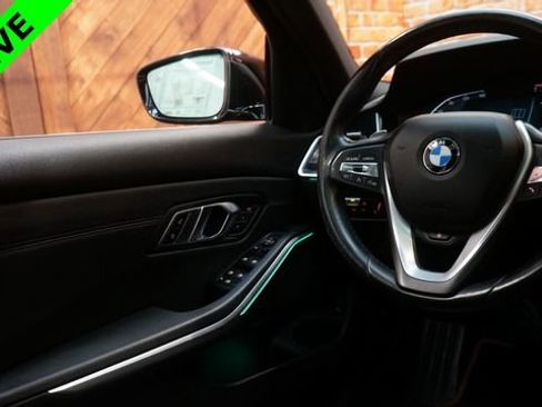Used 2019 BMW 330i xDrive Sedan w/ Premium Package AWD/4WD image 35