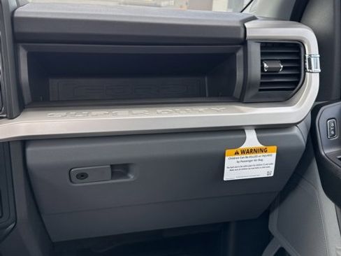 Used 2024 Ford F550 2WD Regular Cab Super Duty w/ XL Chrome Package image 17