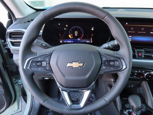 New 2026 Chevrolet TrailBlazer LT w/ Convenience Package AWD/4WD image 4