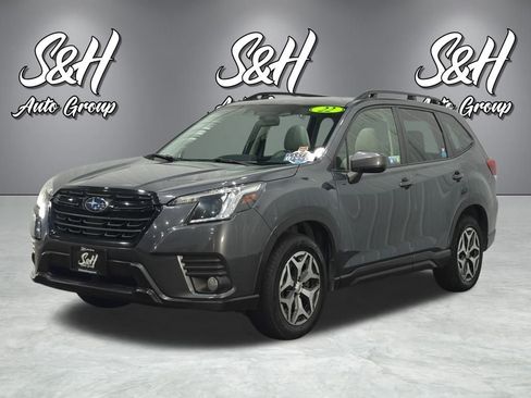 Used 2022 Subaru Forester Premium AWD/4WD image 16