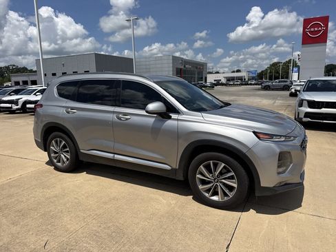 Used 2020 Hyundai Santa Fe SEL w/ Convenience Package FWD image 12